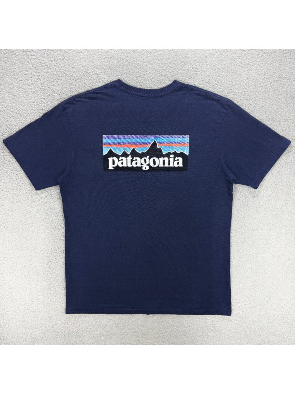 Patagonia T Shirt Mens Large L Navy Blue P-6 Logo Responsibili Tee Logo Classic